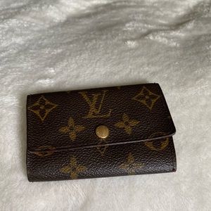 Louis Vuitton Key holder